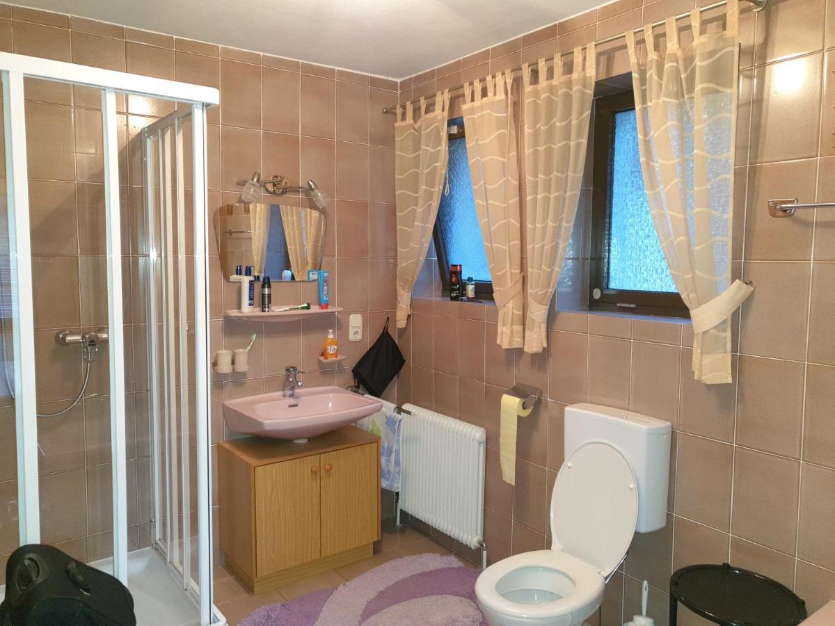 Gaestehaus Kratzer ヴィルゲン エクステリア 写真
